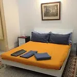 Giulio Cesare 24 Bed and Breakfast Παλέρμο