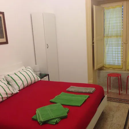 Bed and Breakfast Giulio Cesare 24