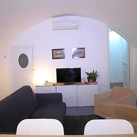 Giulio Cesare 24 Bed and Breakfast 3*