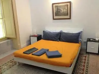 Giulio Cesare 24 Bed and Breakfast Παλέρμο